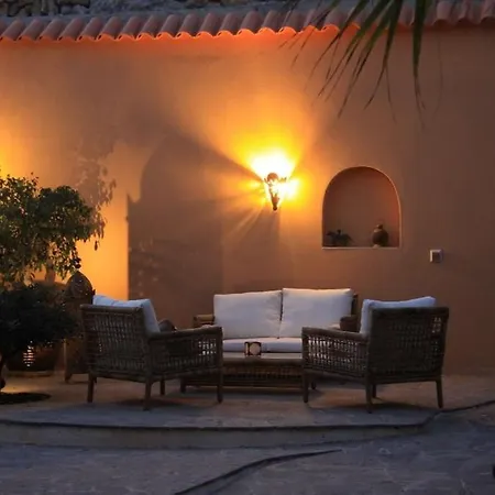 Romantica Casa Vacacional En Una Finca Tranquila *